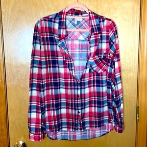Passport size L plaid button up shirt long sleeve